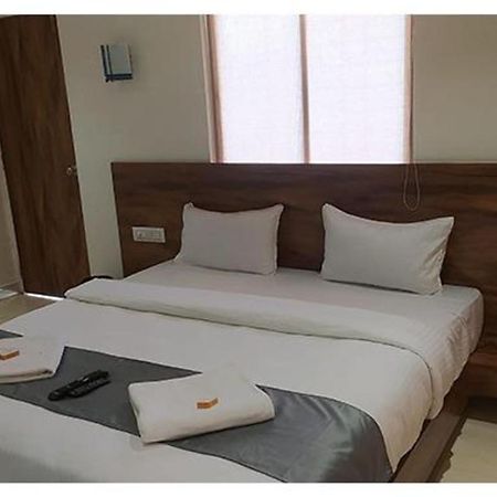Fabhotel Omkar Pride Pune Exterior photo