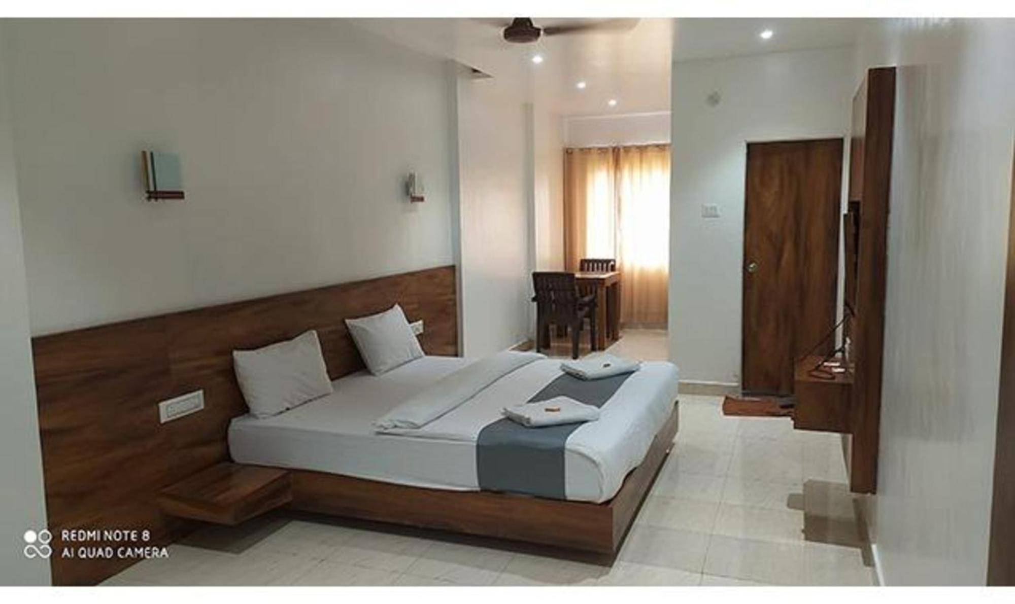 Fabhotel Omkar Pride Pune Exterior photo