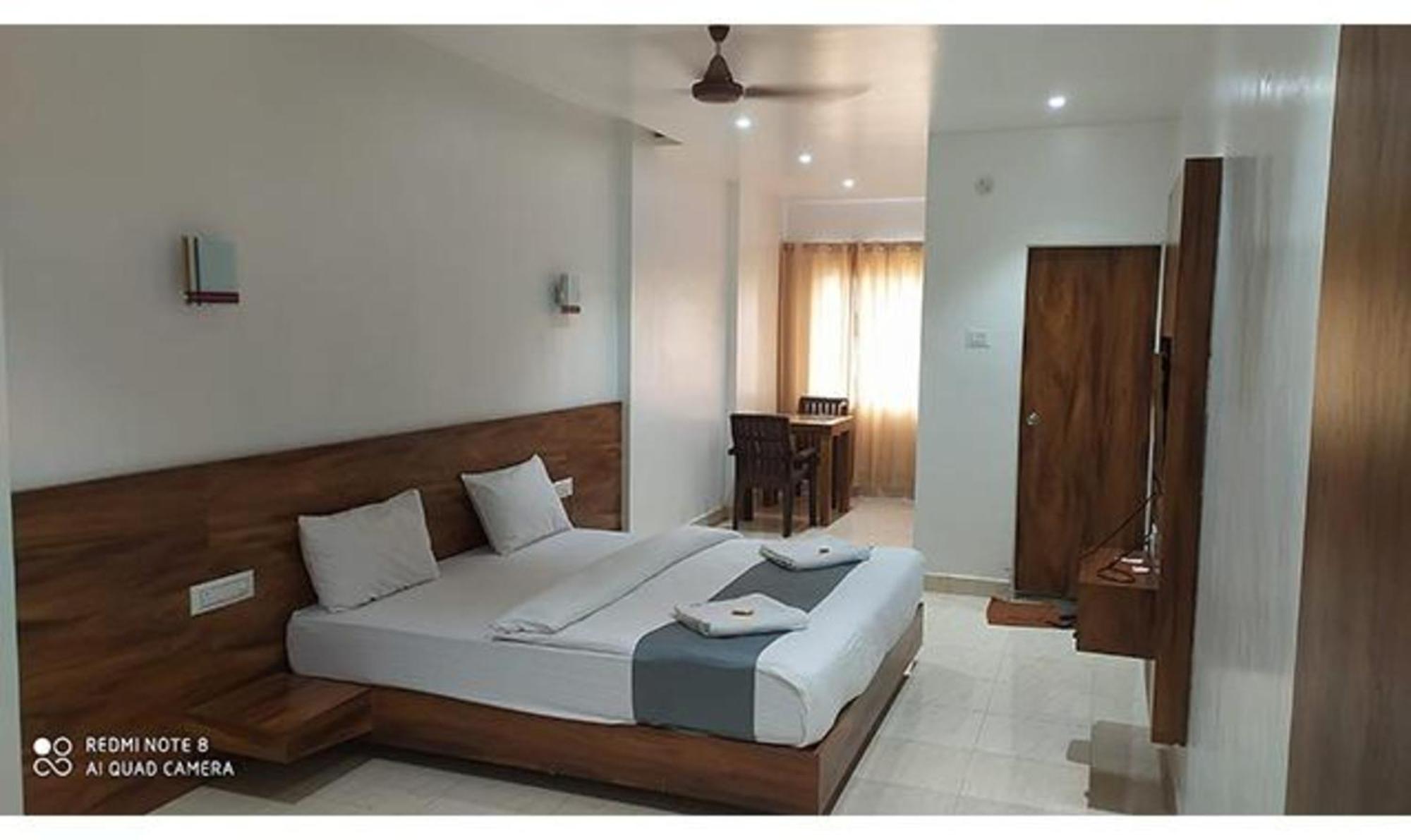 Fabhotel Omkar Pride Pune Exterior photo